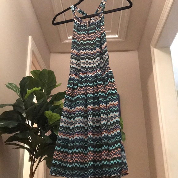 Forever 21 patterned mini dress - Picture 2 of 5